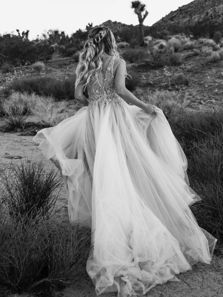 Bride and groom exchanging vows with Colorado mountain views — wedding photography by MXBloom Films Bride and groom exchanging vows with Colorado mountain views — wedding photography by MXBloom Films