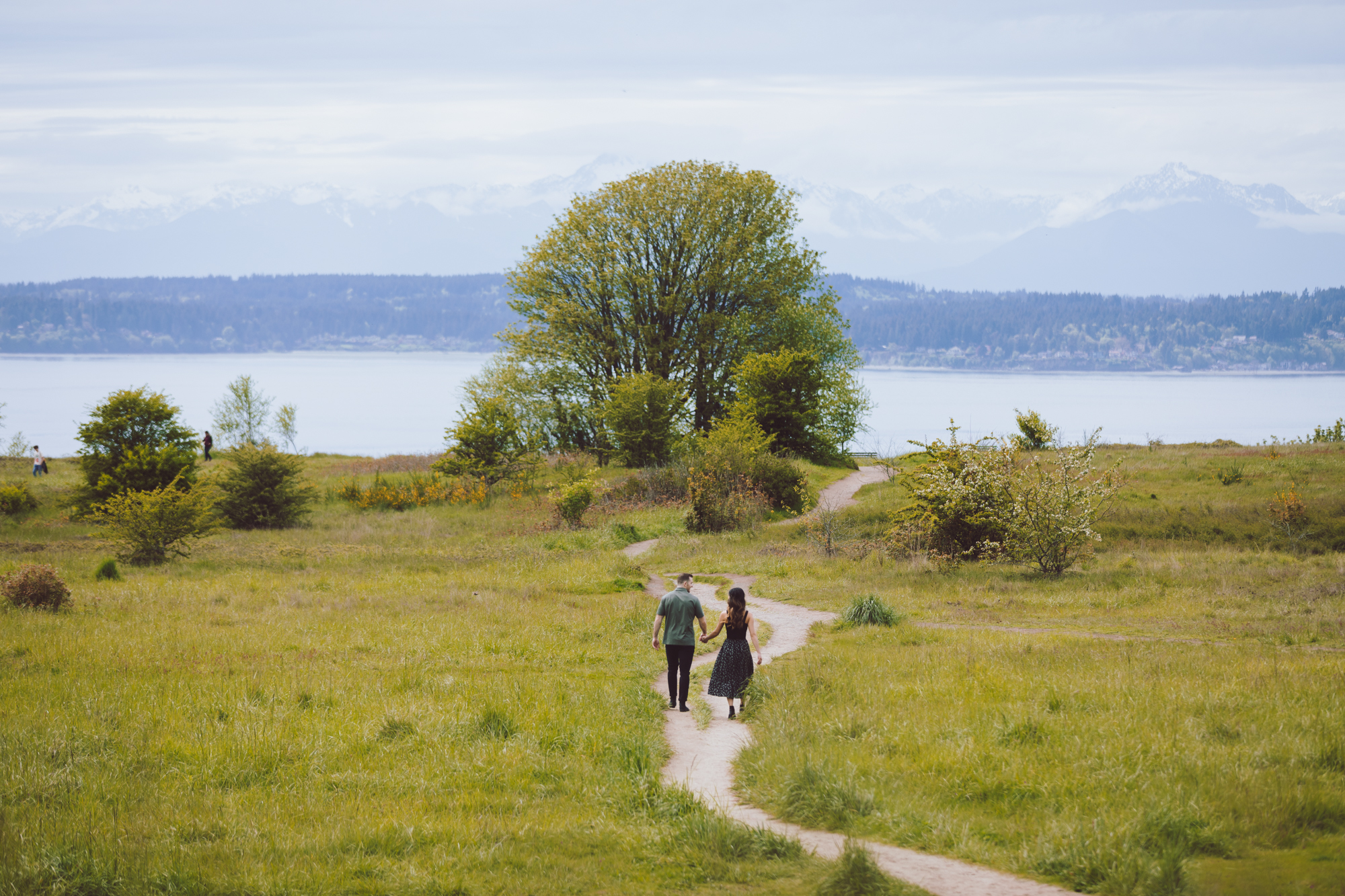 An adventurous candid photo captured a bride on a mountain in Colorado by MXBloom Films An adventurous candid photo captured a bride on a mountain in Colorado by MXBloom Films